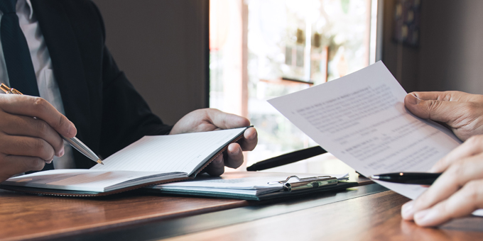 Financial Services Organization Meets Complex, Multiregulator Data and Production Requirements